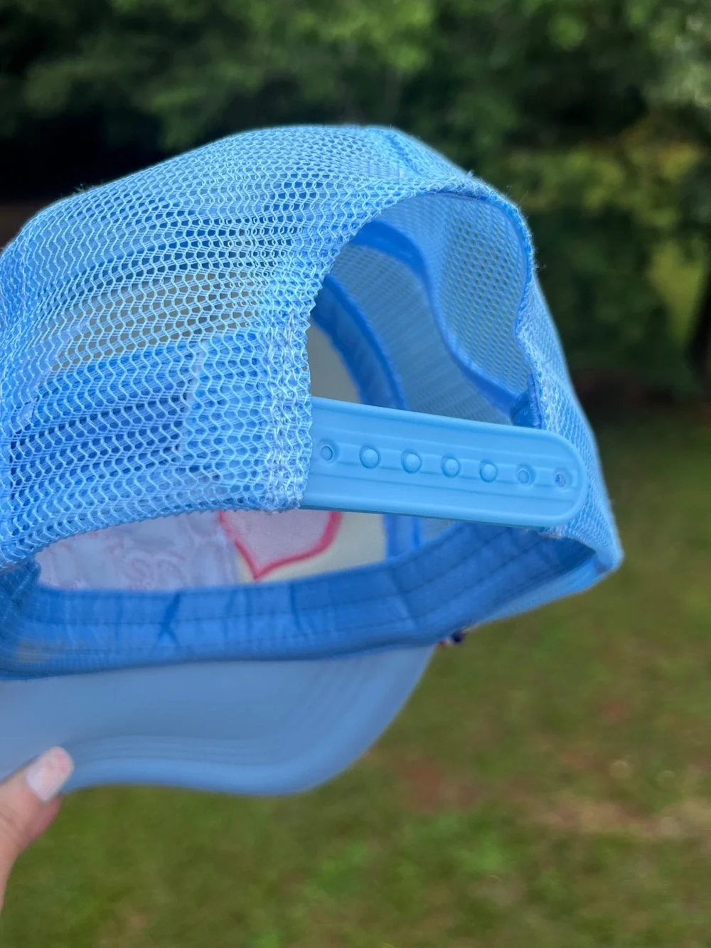Pretty Blue Trucker Hat Butterfly Daisy Beaded Snapback NWOT